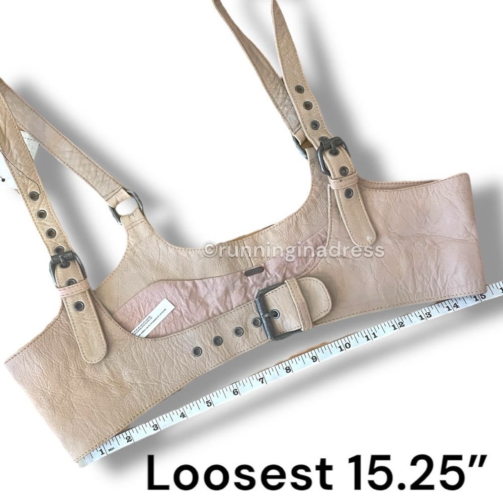 Sold out poshmark glitch do not buy - Picture 13 of 16